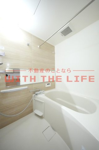 セゾンフィール【キャッシュバック対象物件】の浴室|落ち着いた空間のお風呂です
