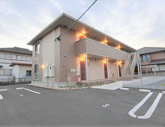 セゾンフィール【キャッシュバック対象物件】の外観|建物外観を気になさる方へ、見た目の良い物件です