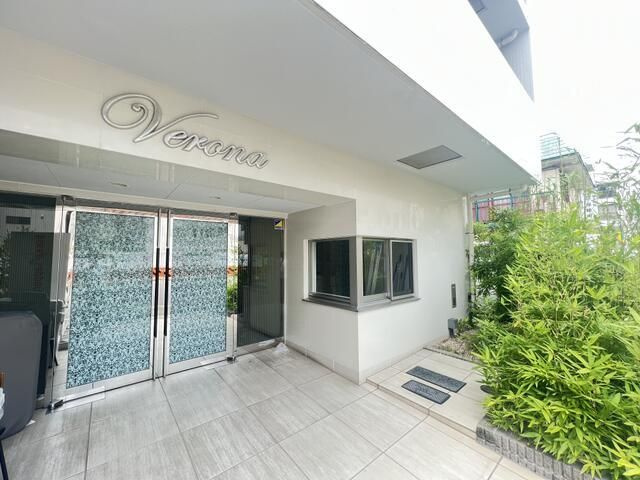 Verona錦糸町ⅡLussoのエントランス
