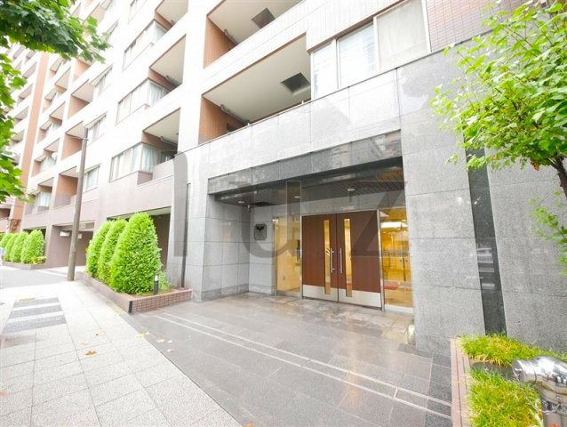サンクレイドル横濱の外観