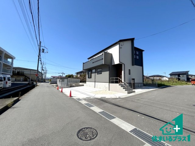 ●17(土)18(日)現地説明会！　磯城郡田原本町黒田　全3邸の外観|お客様に長く安心して住んでいだだける事にこだわった家づくり！住んでからのアフターサービスにもしっかりと取り組んでいます！