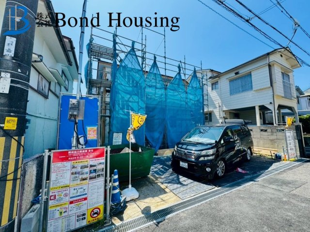 小学校まで徒歩8分　塩屋台2丁目1期　新築限定1棟の前面道路含む現地写真