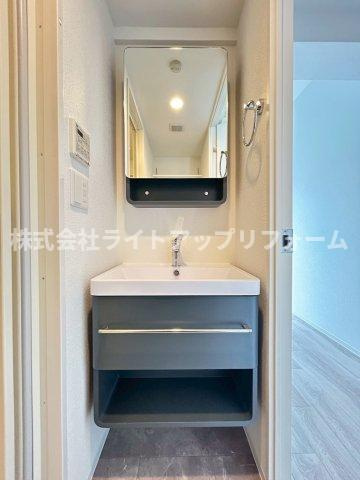 セレニテ兵庫エクラの独立洗面台