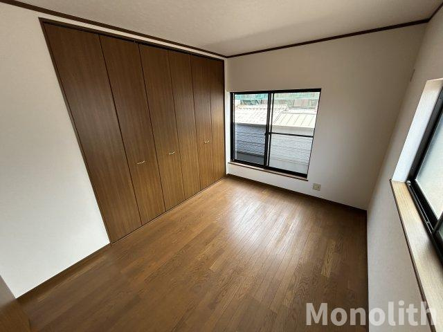 和泉市肥子町２丁目住宅の洋室