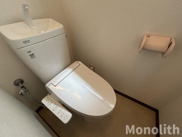 和泉市肥子町２丁目住宅のトイレ