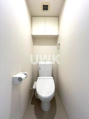 名古屋市中区栄５丁目の賃貸マンションのトイレ