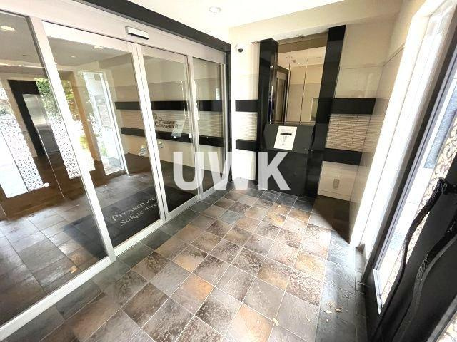 名古屋市中区栄５丁目の賃貸マンションのエントランス