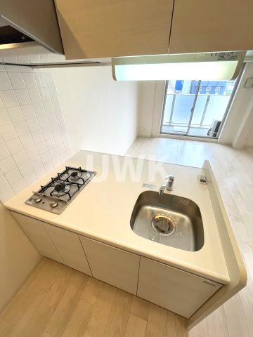 名古屋市中区栄５丁目の賃貸マンションのキッチン