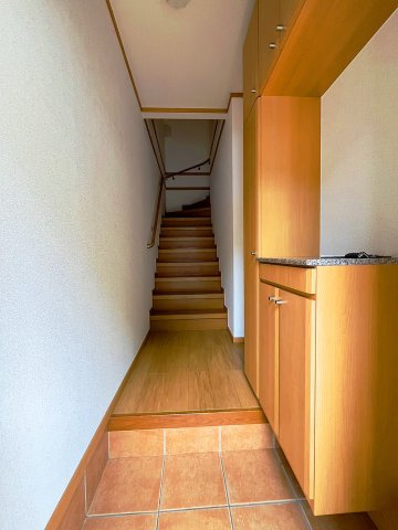 ソレイユ　1番館の玄関