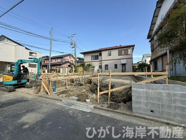 平塚市平塚３丁目　新築戸建　全２棟の外観|7月18日撮影　建築中　現地外観