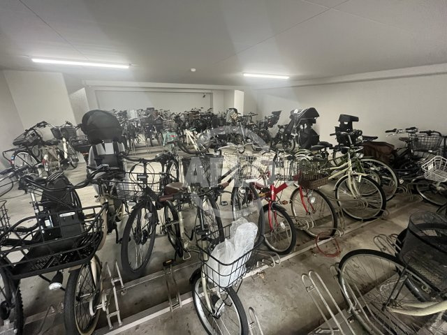 アーバンパーク緑地公園のその他|駐輪場