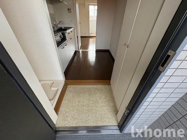 ヴェルドゥール茨木の玄関