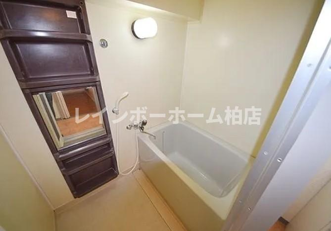 【仲介手数料：50％OFF】対象物件！の浴室|落ち着いた空間のお風呂です