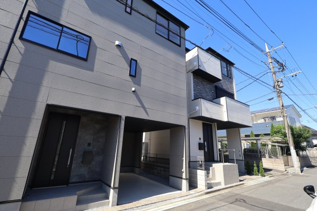 《仲介手数料無料》浦和区駒場１丁目16-15新築一戸建てKEIAI GRACEの外観|撮影日　2026年10月1日 11:00 晴れ