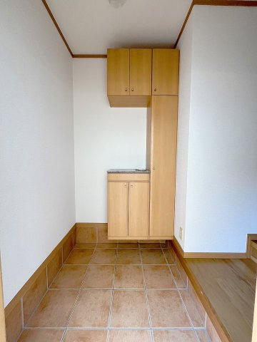 ソレイユ　2番館の玄関