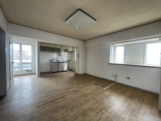 中古マンション　ライオンズマンション開成A棟　開成小学校・第一中学校の居間・リビング