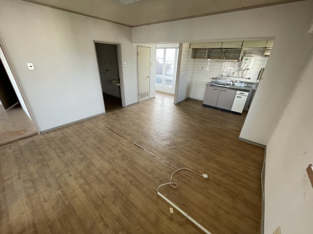 中古マンション　ライオンズマンション開成A棟　開成小学校・第一中学校の居間・リビング