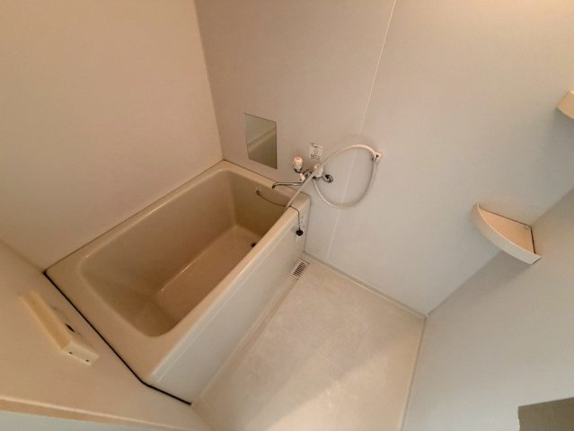 原田通連棟貸家の浴室