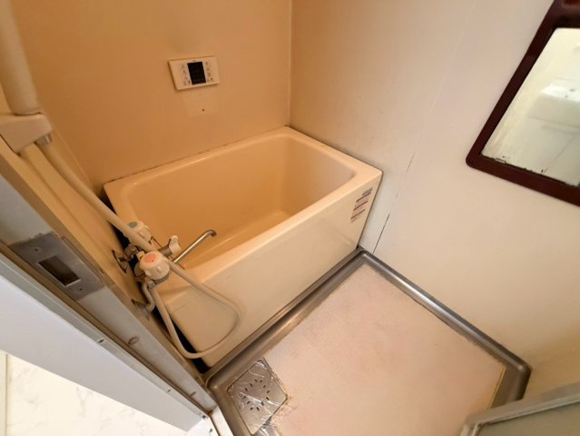 ジーライズ東灘深江の浴室