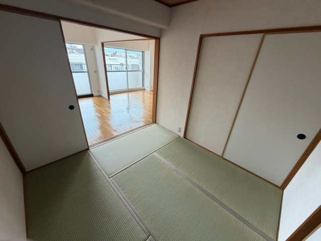 ユニハイム魚崎1号棟の和室