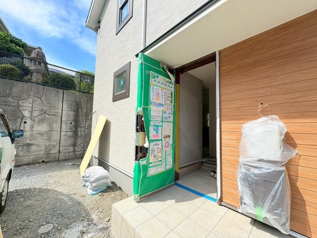 フォレストメゾン岡本のエントランス
