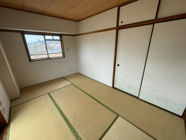 インテリアハシモトビルの和室
