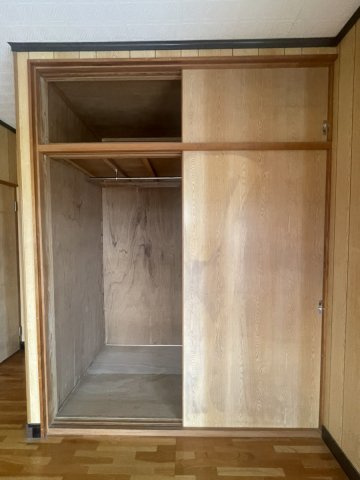 本野町戸建ての収納