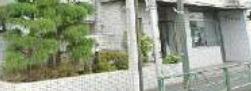 グレース千早町のエントランス