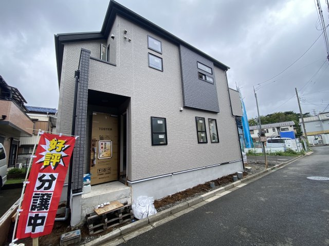 新築戸建て　東村山青葉町3丁目の前面道路含む現地写真