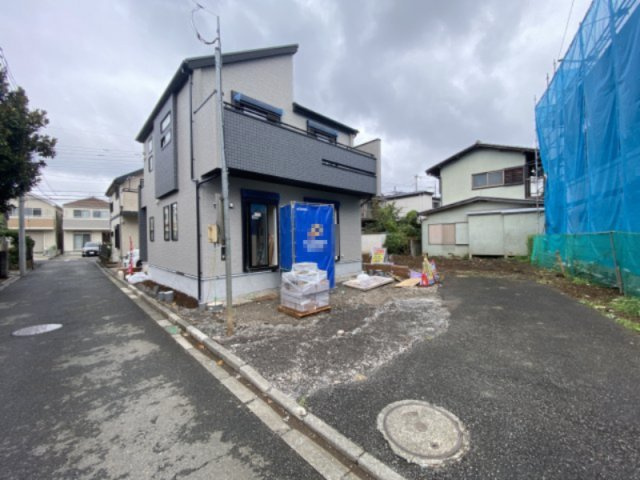 新築戸建て　東村山青葉町3丁目の前面道路含む現地写真