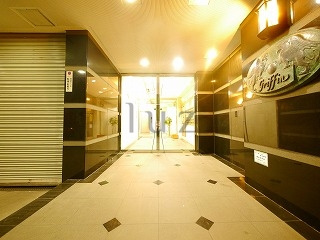 グリフィン横浜ポートサイドのエントランス