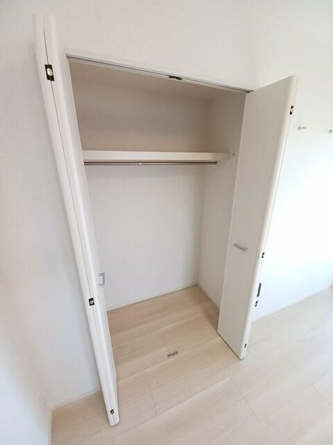 シエロ西竹の塚の収納