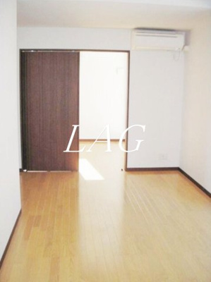 【居間・リビング】 | パインホーム | 洋室のお部屋です。