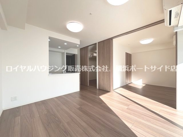 ※同タイプの室内写真になります。