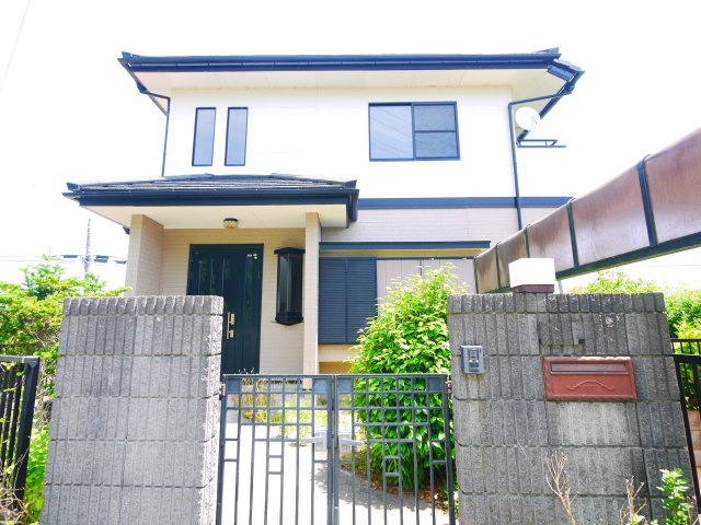 東金市関下　中古戸建の外観|内外装リフォーム済み令和8年5月  カーポート2台可 東金市立正気小学校徒歩約9分  
