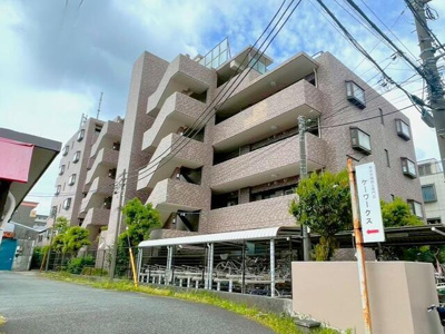 | 時代の流れに惑わされないシッ…