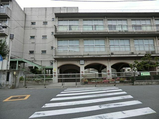  | 横浜市立老松中学校まで910m