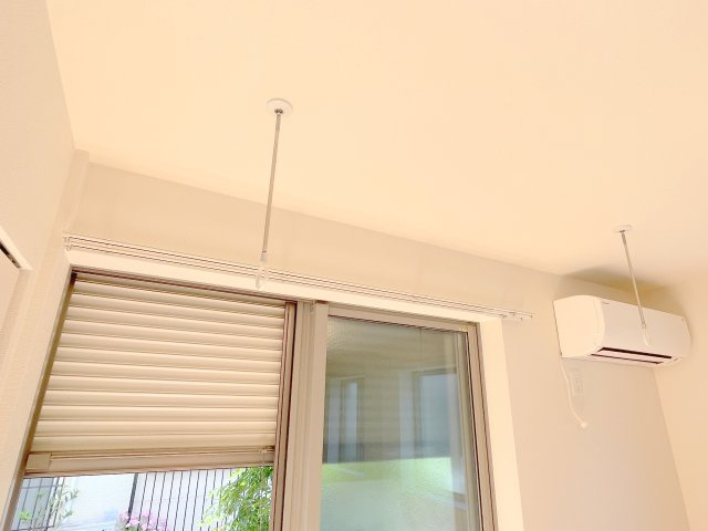 Ｖｅｌａ　Ｃｏｕｒｔ　ヴェラコートの設備|★室内物干しフック／防犯シャッター★