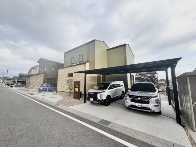 近江八幡市十王町　中古戸建の外観