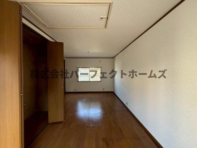 渚南町戸建　賃貸の洋室|広々とした洋室です