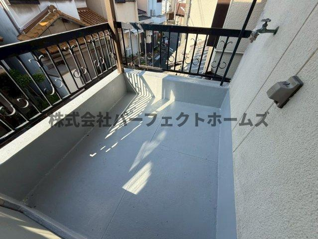 渚南町戸建　賃貸のバルコニー|バルコニーがあります