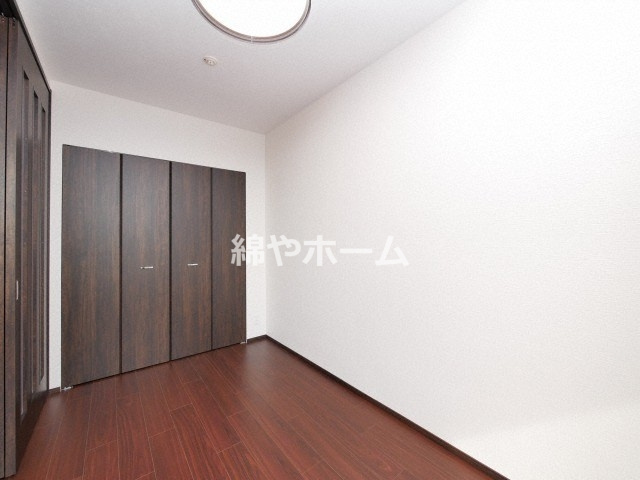 プレジオ布施ASIANの寝室|落ち着いて過ごせるお部屋なので、寝室にいかがでしょうか