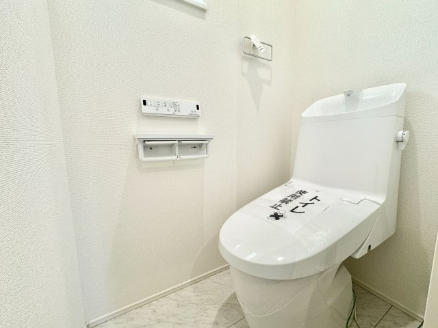 船橋市前原西１丁目第１期のトイレ|建築施工例