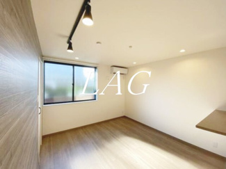 【居間・リビング】 | ルノン大鳥居 | 洋室のお部屋です。