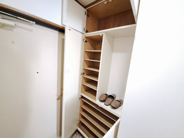メゾン甲子園トキワの収納