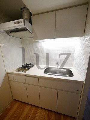 ズーム横浜桜木町のキッチン