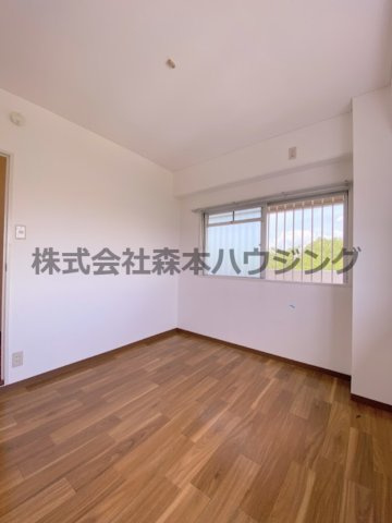 【洋室】 | 　Belong枚方東1番館 | 使いやすい洋室です