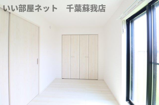 ナリトモ赤井Ａの洋室|スタンダードな洋室です