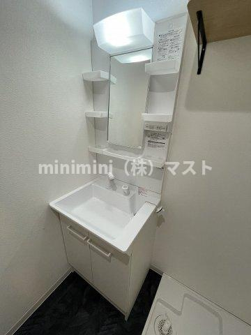 Mew Style Apartmentの洗面所