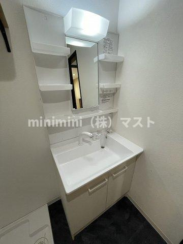 Mew Style Apartmentの洗面所